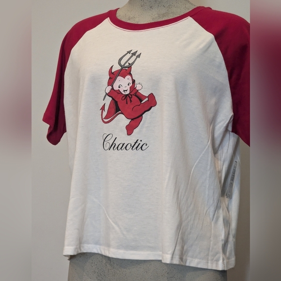 Torrid Kewpie Cropped Short Sleeve Tee White & Red Size 2x NWT - Picture 7 of 8